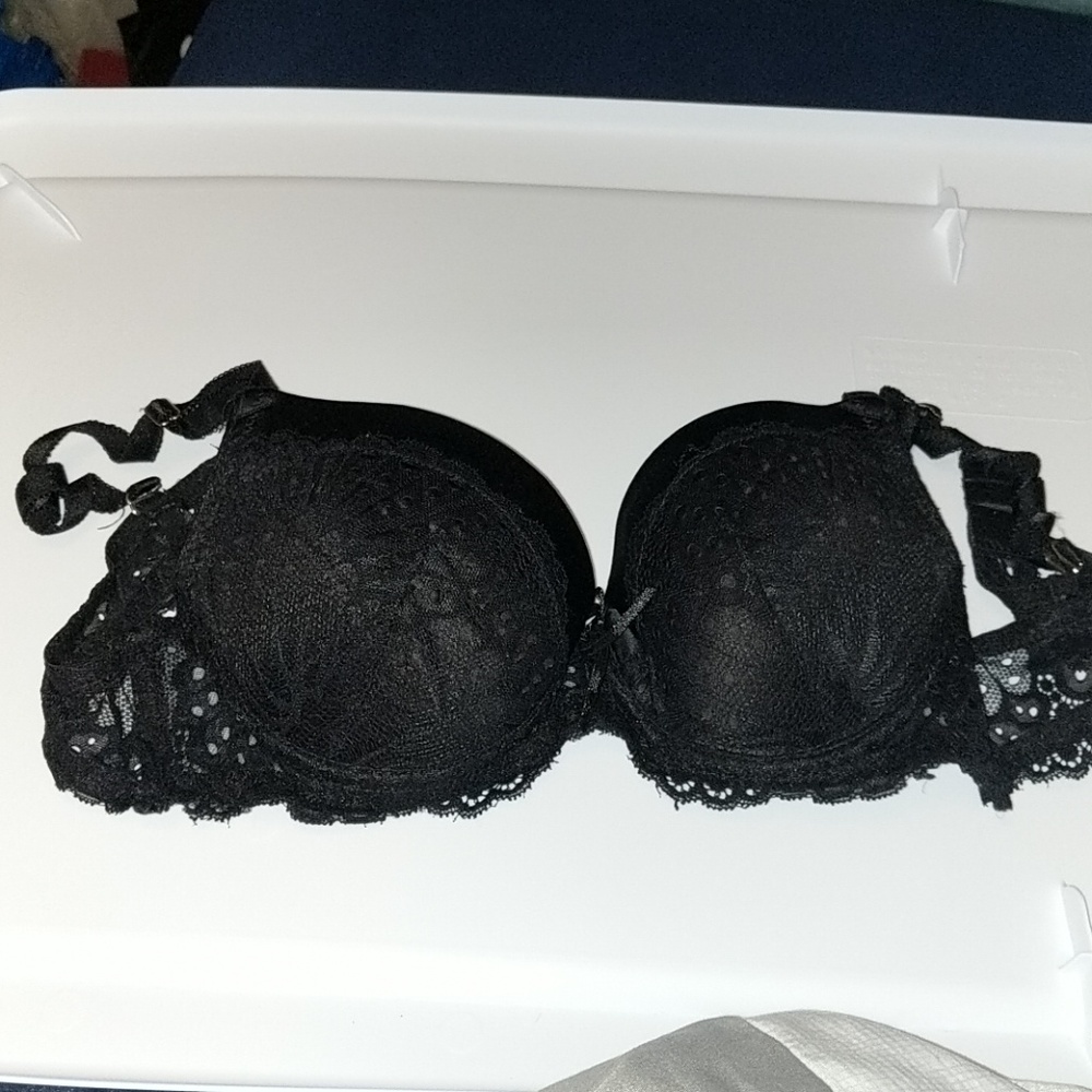 Black lace bra